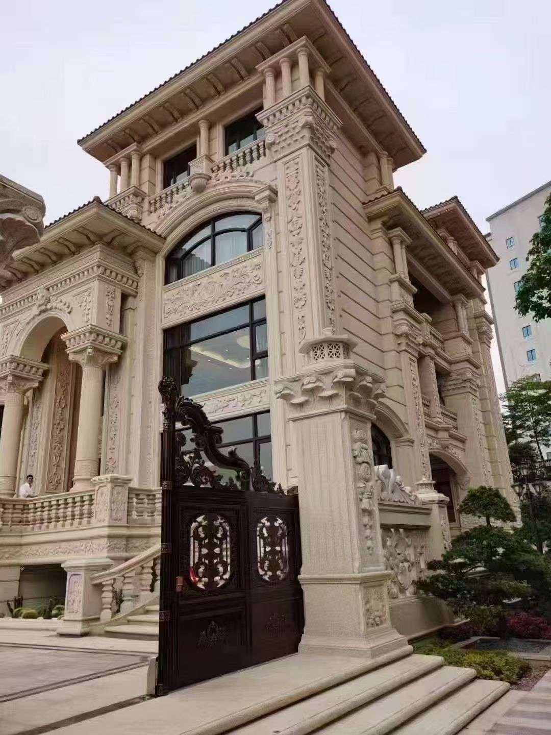 大连黄金麻别墅外墙异形定制